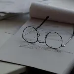 Pratiche burocratiche per il decesso: documenti necessari e tempistiche