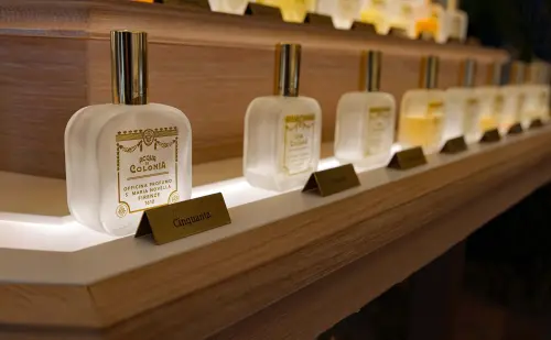 Profumi di nicchia: cosa sono e come sceglierli