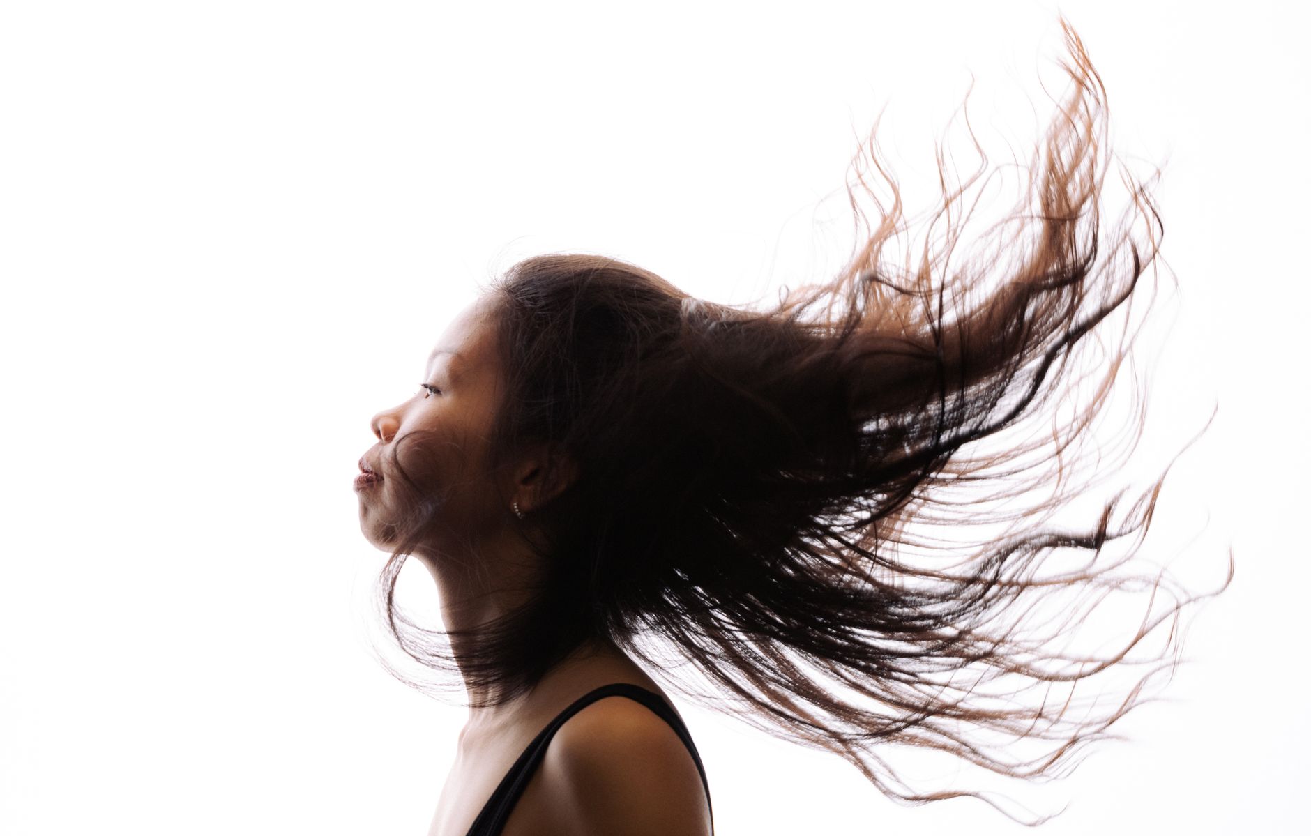 Colorazione Capelli Naturali: cos'è e per chi è adatta