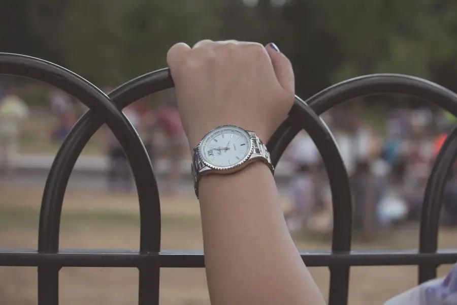 Orologi da donna gioiello: meccanica e gemme