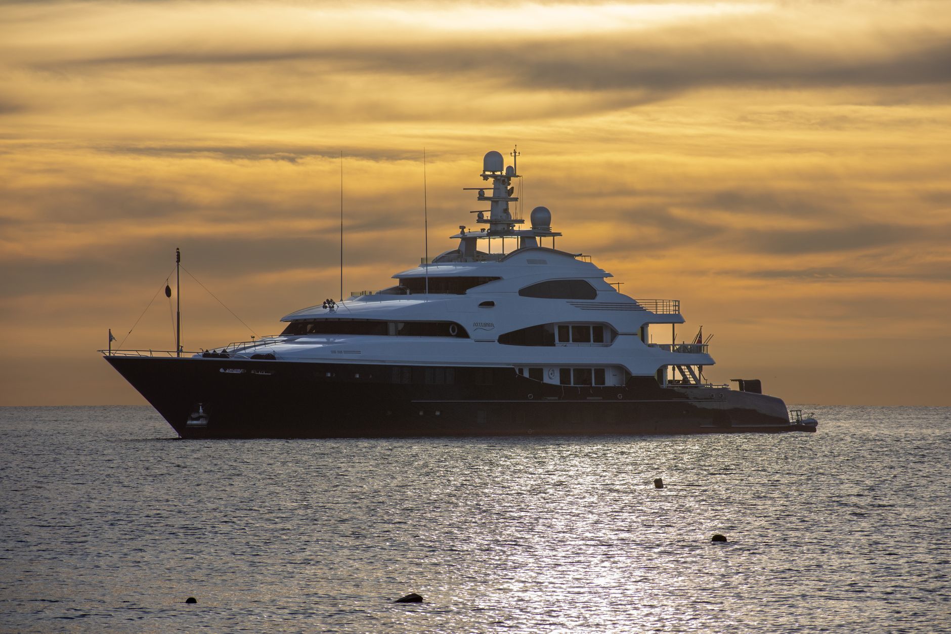 Yacht Charter: Noleggio Barca con Equipaggio