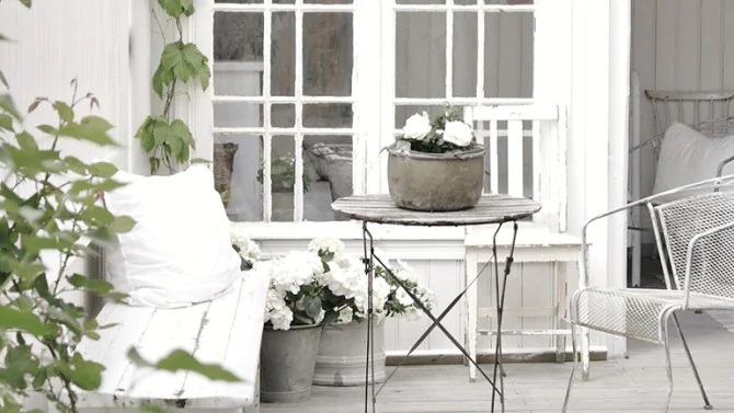 Come arredare un balcone o un terrazzo in stile Shabby Chic