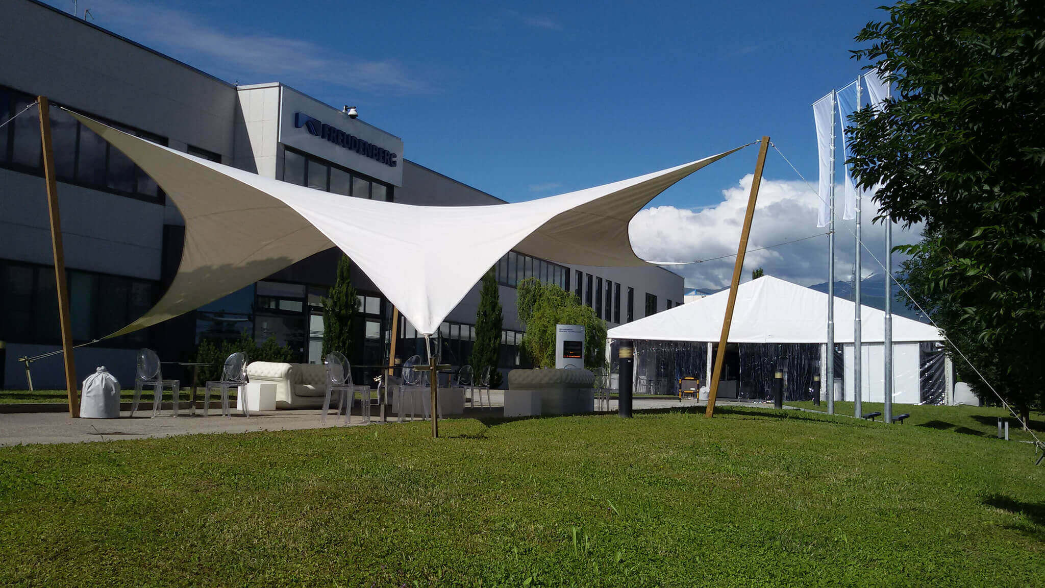 Gazebo a vela, design moderno per ripararsi dal sole